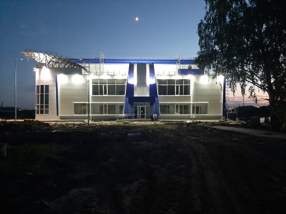 Новый Физкультурно-оздоровительный комплекс с залом 36х18 в п. Мишкино, Курганской области